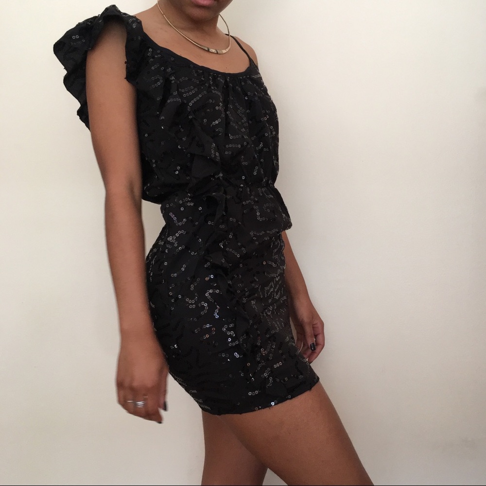 NWOT Black Sequin + Ruffle Party Dress